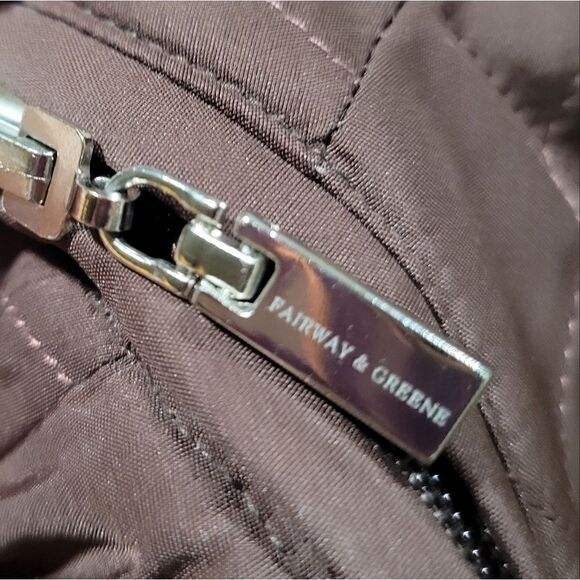 Fairway & Greene brown and red reversible quilted vest - Picture 5 of 8